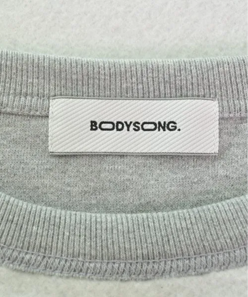 bodysong. Tee Shirts/Tops