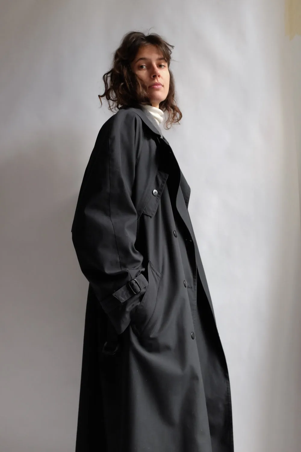 CLASSY BLACK MAXI VINTAGE TRENCH COAT