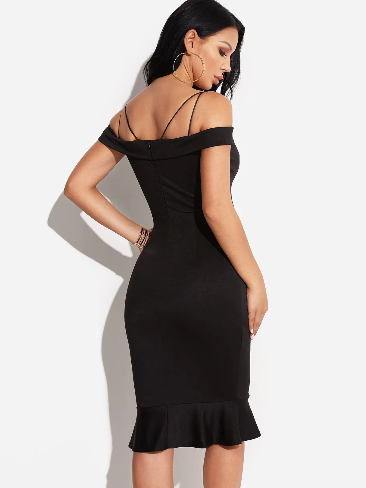 Wholesale Black V-Neck Cold Shoulder Sleeveless Plain Midi Dresses