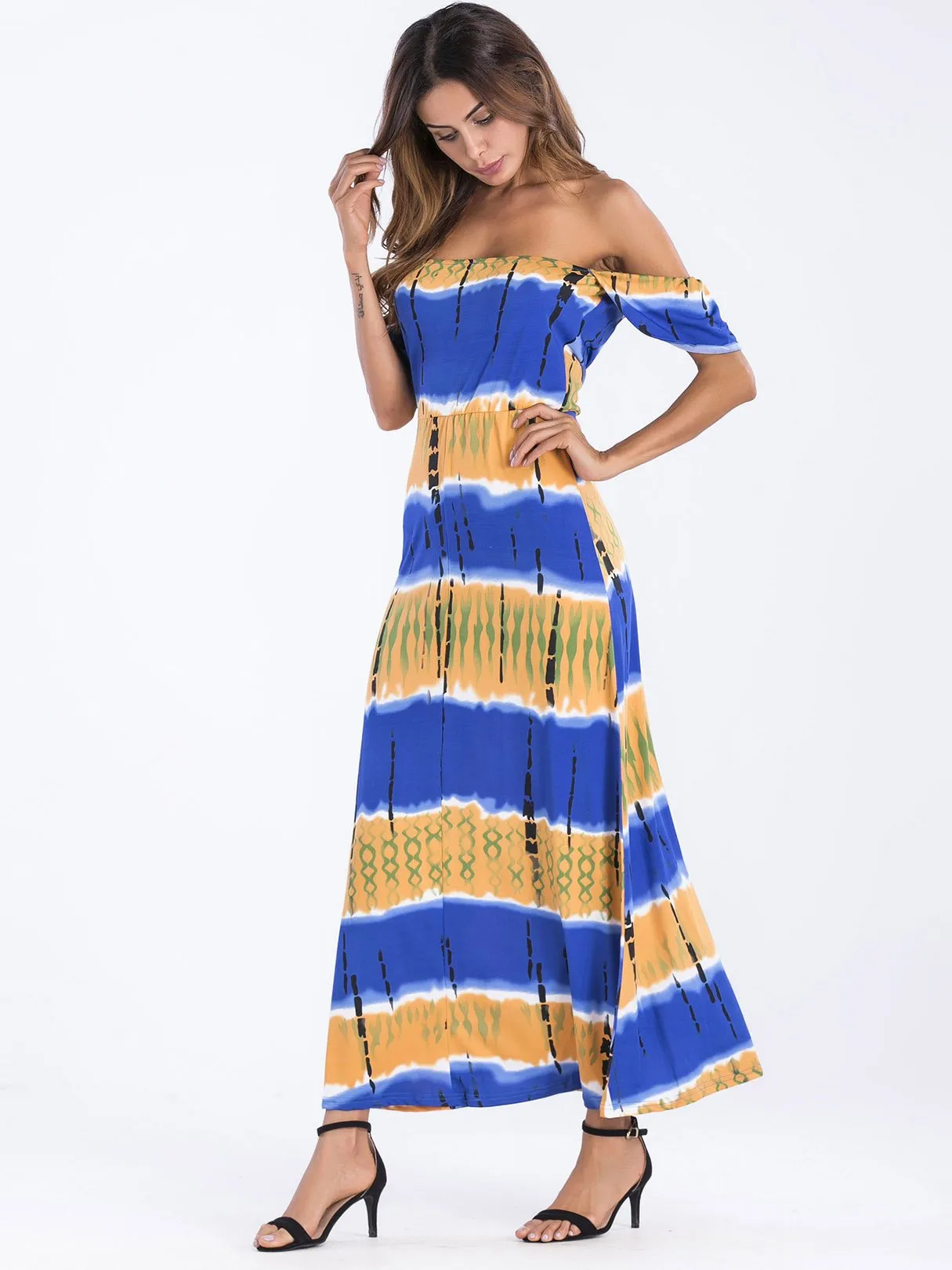 Wholesale Blue Off The Shoulder Half Sleeve Printed Backless Maxi Dresses